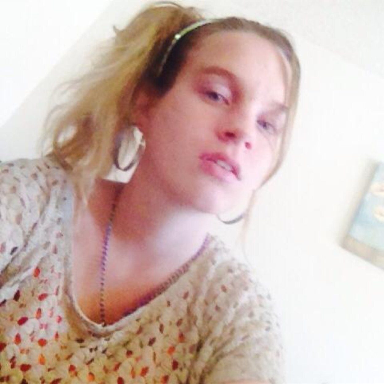 I'm a pretty awesome chick I listen a lot of rock/ metal music