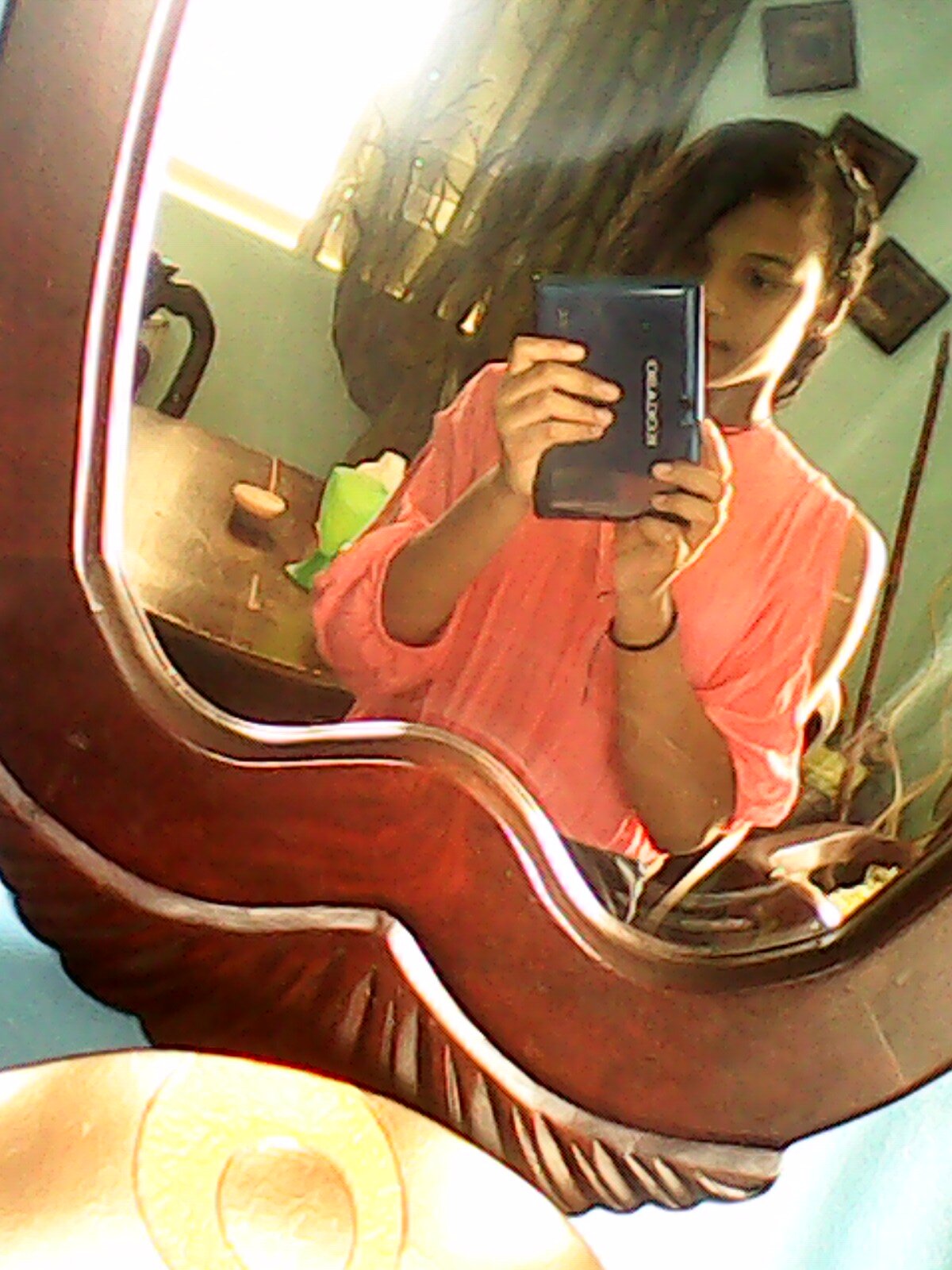 Sonrie no sabes quien se va enamorar de tu sonrisa :)