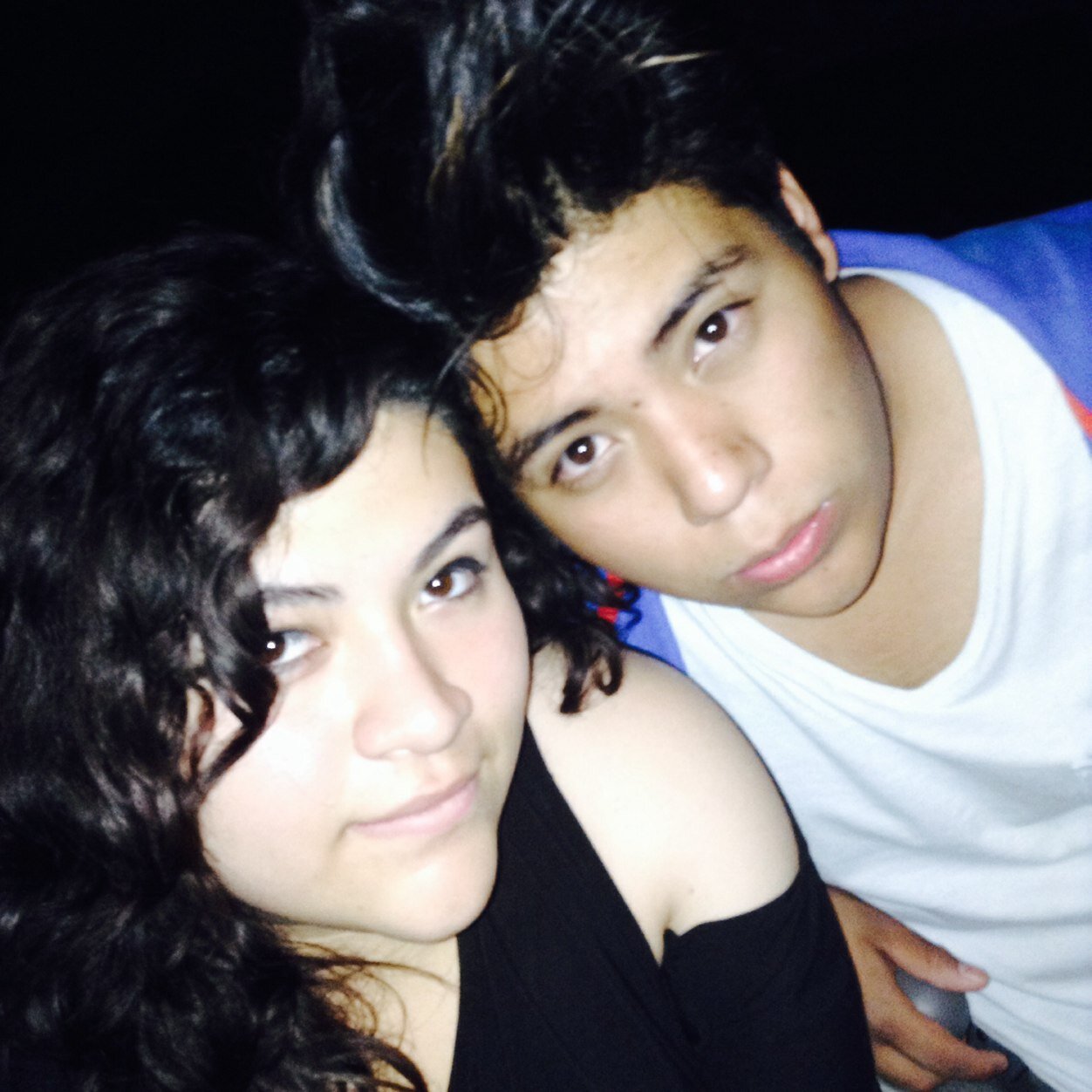 060498Zuriel's profile picture. Puedo ser buena onda contigo pero tambn puedo ser mamon con la gente que me caga o me hace enojar ;)