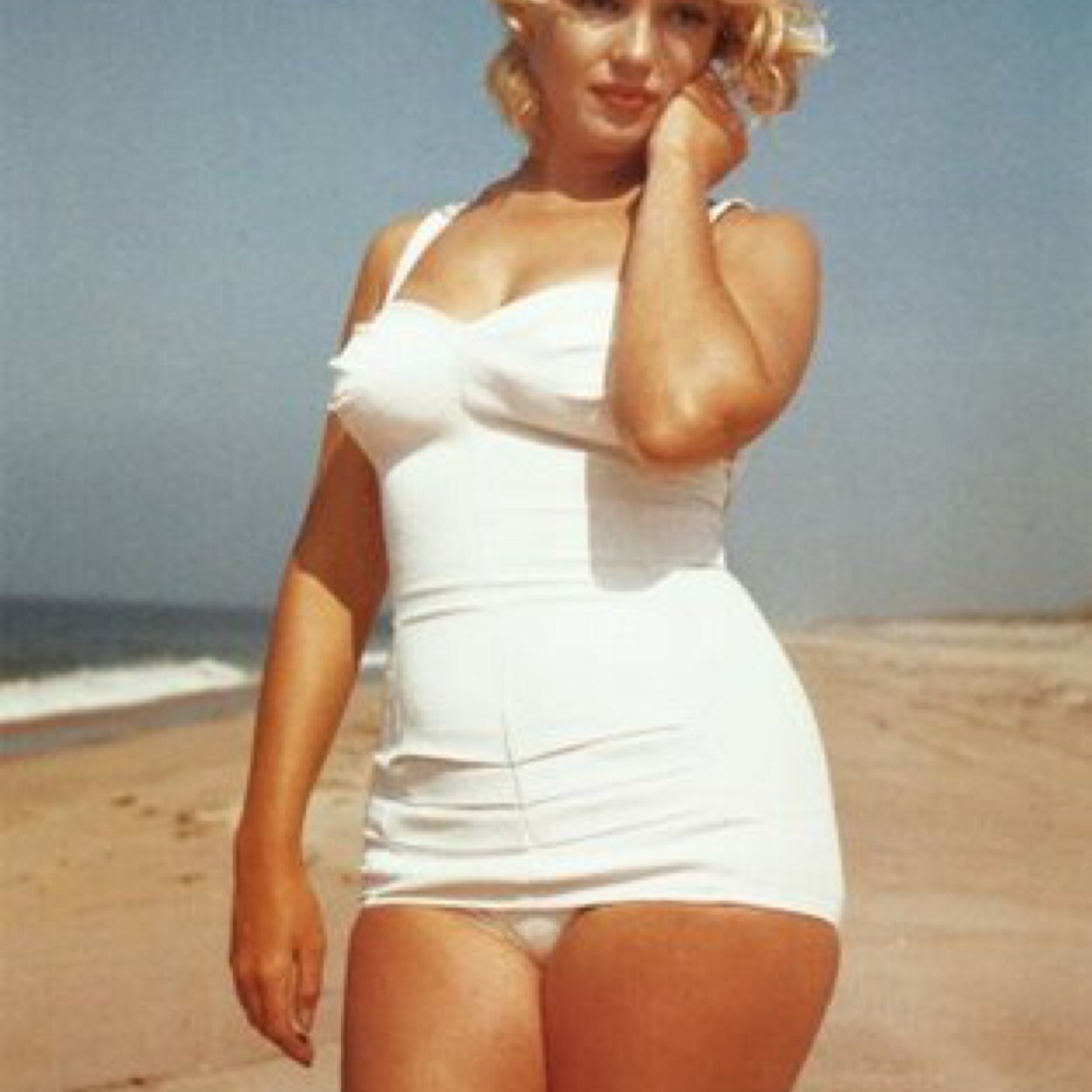 Salud a cambio moda? Realmente es belleza un cuerpo huesudo?