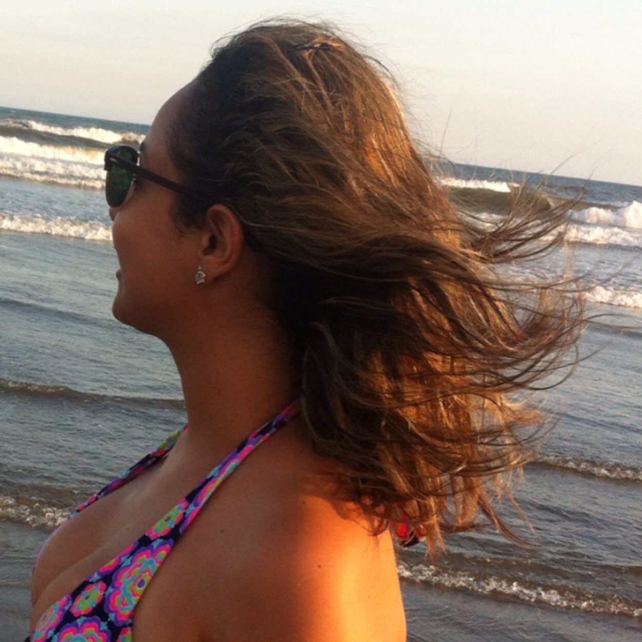 Marketeira, feliz, abençoada, corinthiana...Vou vivendo, aproveitando cada oportunidade ser Feliz não é opcional ♥