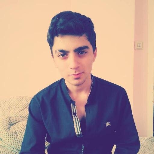 Selam ben çirkin ve fakir.
