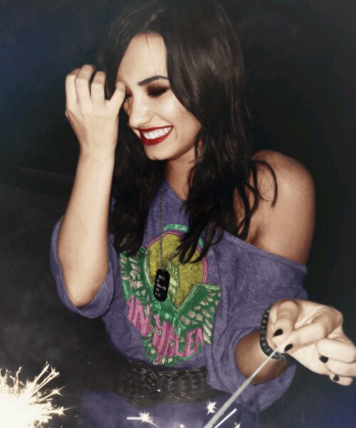 siga a @fearleswift13 porfavor eh importante