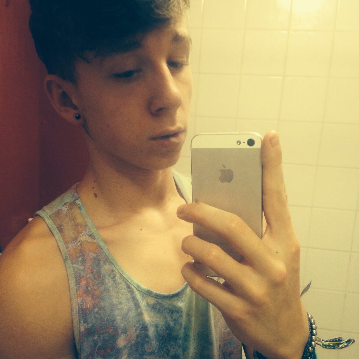 eMuzR_RL: compettitive MLG gamer, follow for the latest news on The clan, tournaments and ladder positions.. We are also signing on new gamers