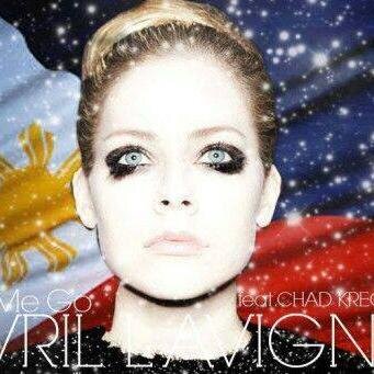 I Love Avril Lavigne..I'm a  #LittleBlackStar!!★I Lov3 what Avril Loves. Let's cheer to never growing up and Let em know that we still Rock N Roll!★