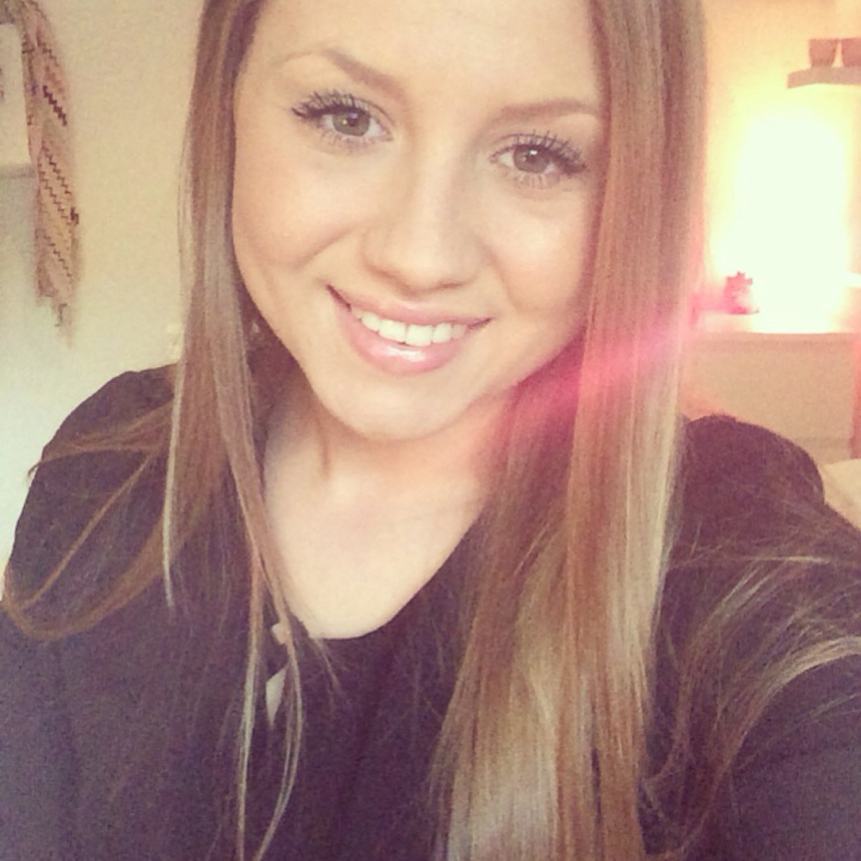 mrsccm's profile picture. Always listen to your heart because even though it's on your left side it's always right..