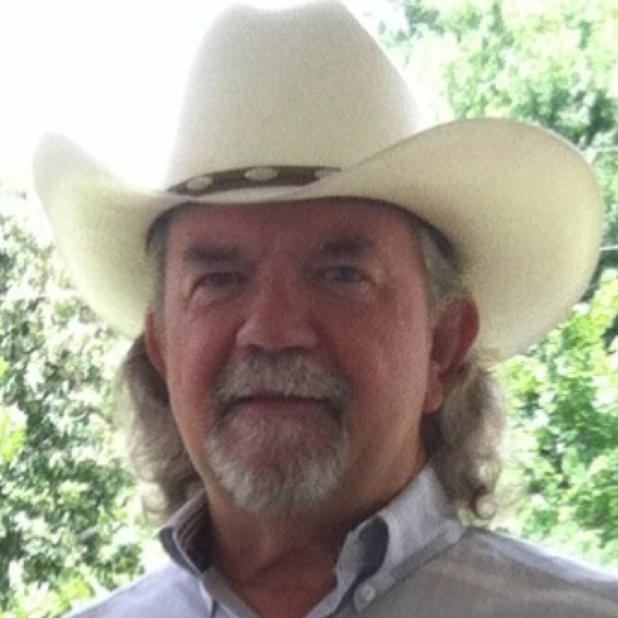 Husband, father of 3 sons, grandfather of 8, retired, veteran of the Vietnam Era, devout Libertarian and devoted follower of the Crimson Tide!
