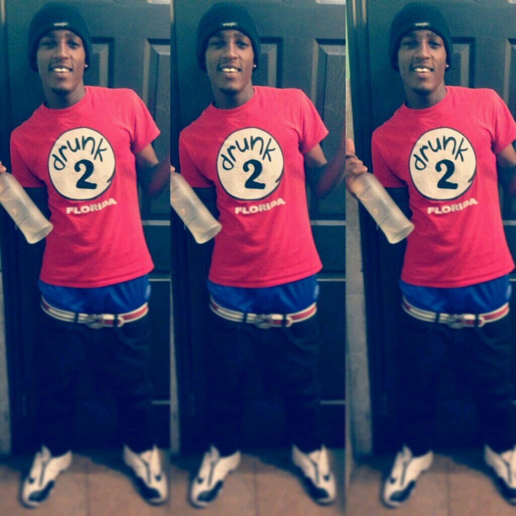 Call me Savage King...I fear no man as I walk through the valley of death #3hunna ™