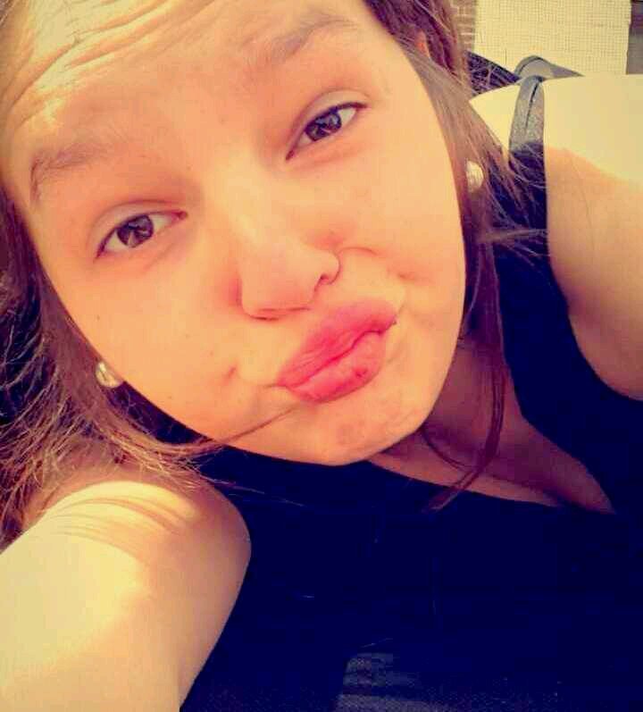 ee54326ec2be49c's profile picture. 