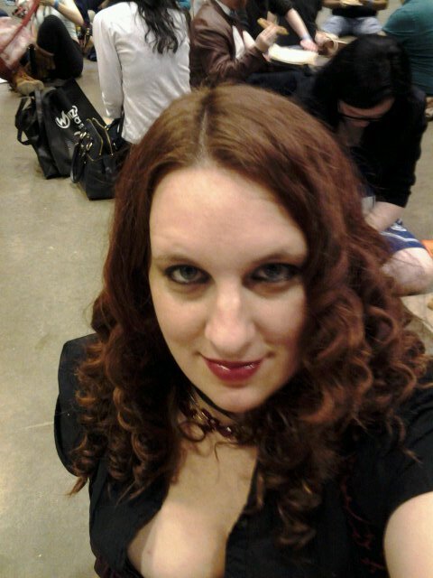 shinyshannos's profile picture. 