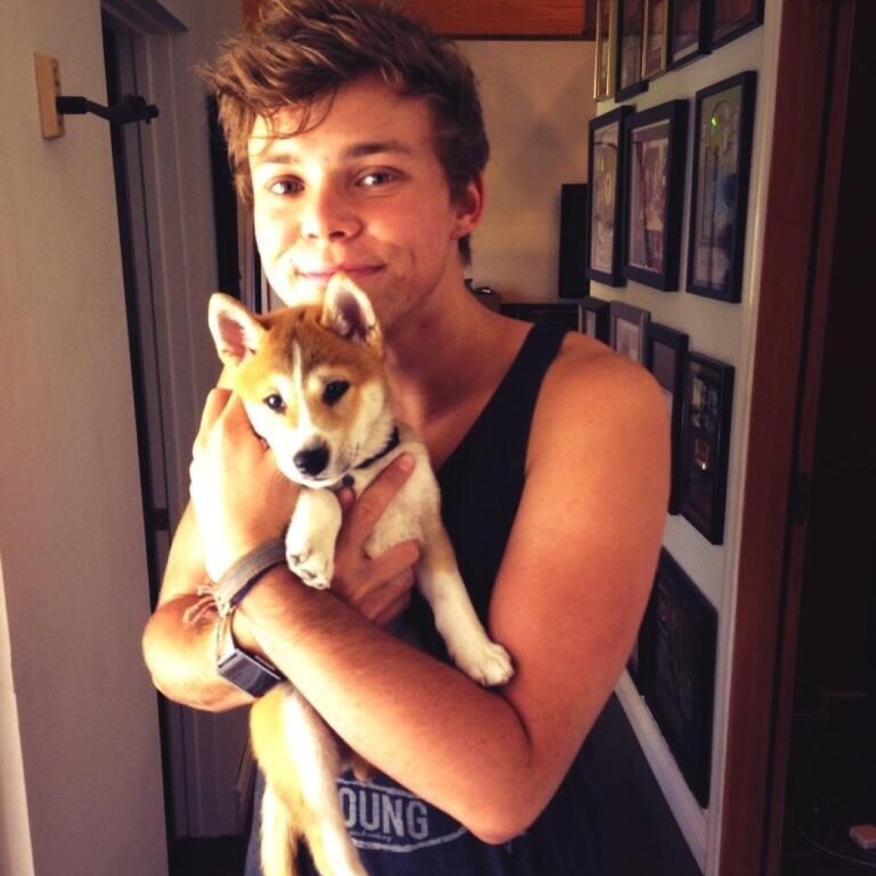 1D_5SOS_Fan_3's profile picture. Just A Free Follow. You're Welcome :) follow @_ILOVE1D5SOS_ if you want :) https://t.co/GhitpMJF4e