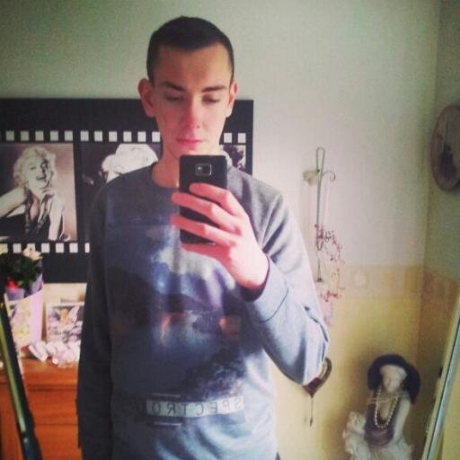 Cooper9595's profile picture. I'd like to think I'm as real as I can be.
18 years young!
You'll like my tweets... I think ;) haha!