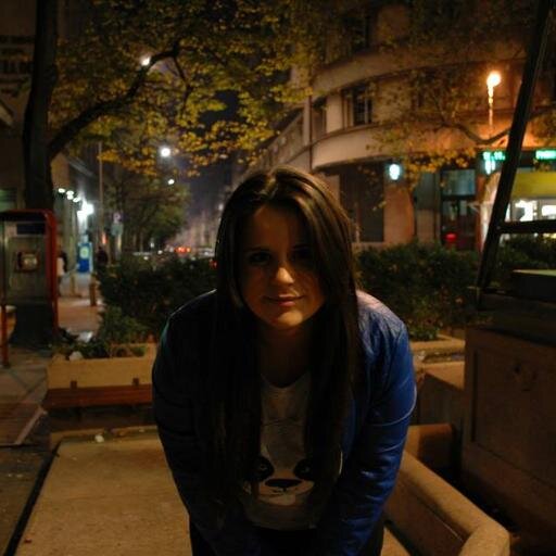 'Cause baby, you're a firework
Come on, show 'em what you're worth
Make 'em go, oh
As you shoot across the sky ..♥