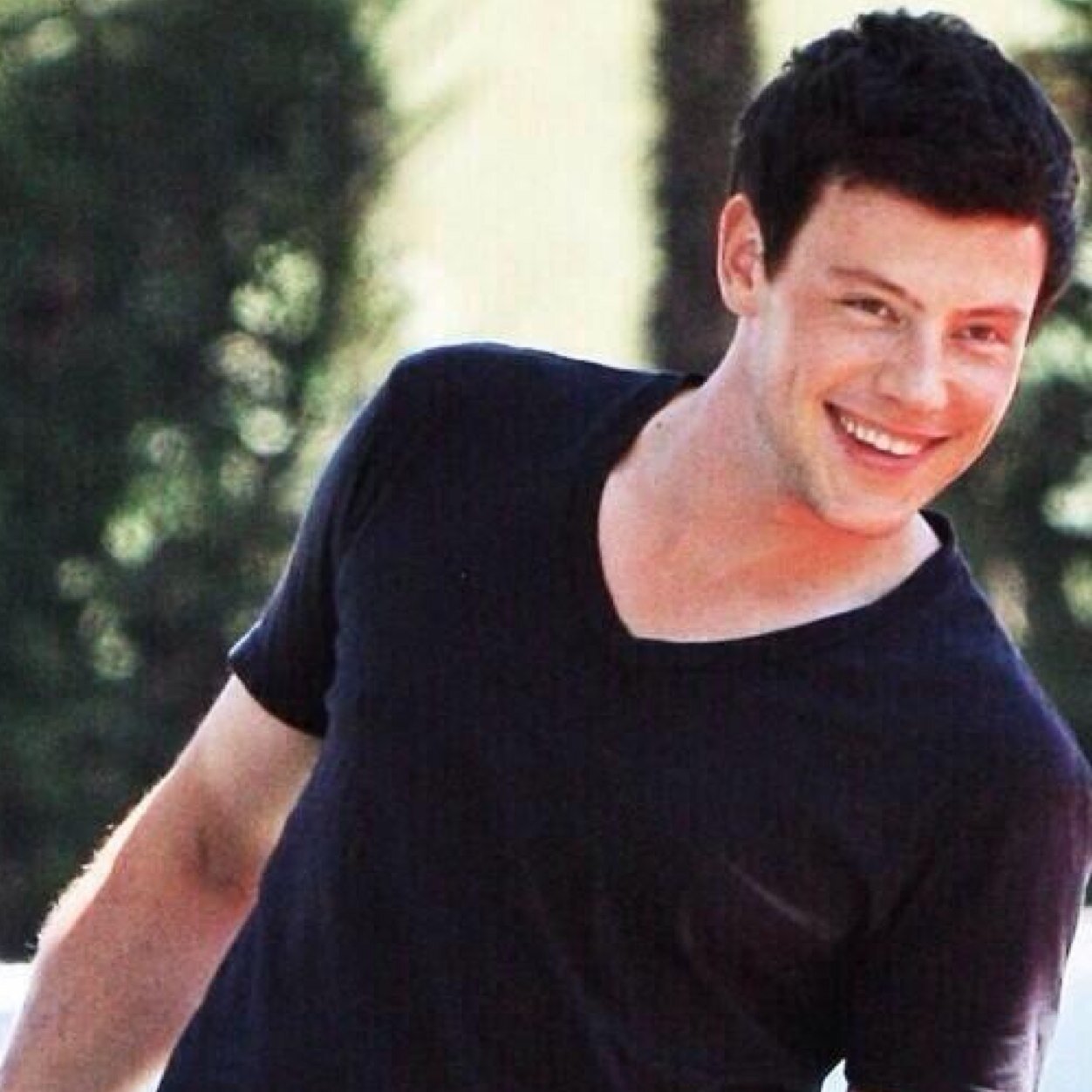 WMHS Graduate. Drummer. Singer. Gleek.(RP) (18+)