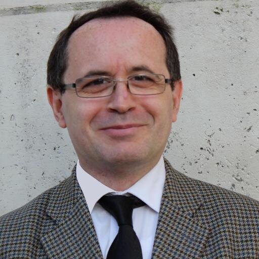 ▪️Fondateur de Projet en 🚧 dans le digital
▪️Influenceur sur les réseaux sociaux