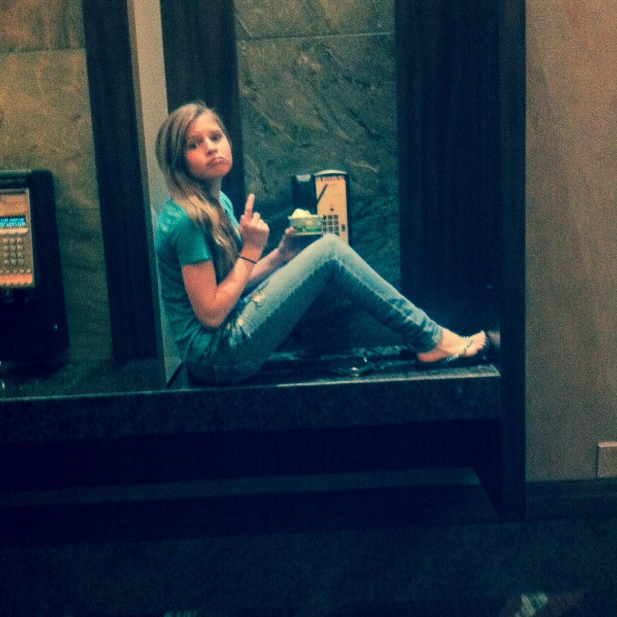 mmpetroski's profile picture. ↞Gossip girl↠