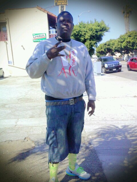 I Am TRUTH da Real Hooper 21, Western Ave. Clothing Founder/CEO @LeaaaaahMcCoy :* Follow me on instagram; @westernavetruth