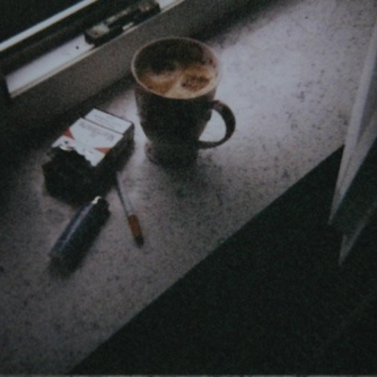 ✨I glide along morphine skies✨ 
☂Explosion of emptiness☂
