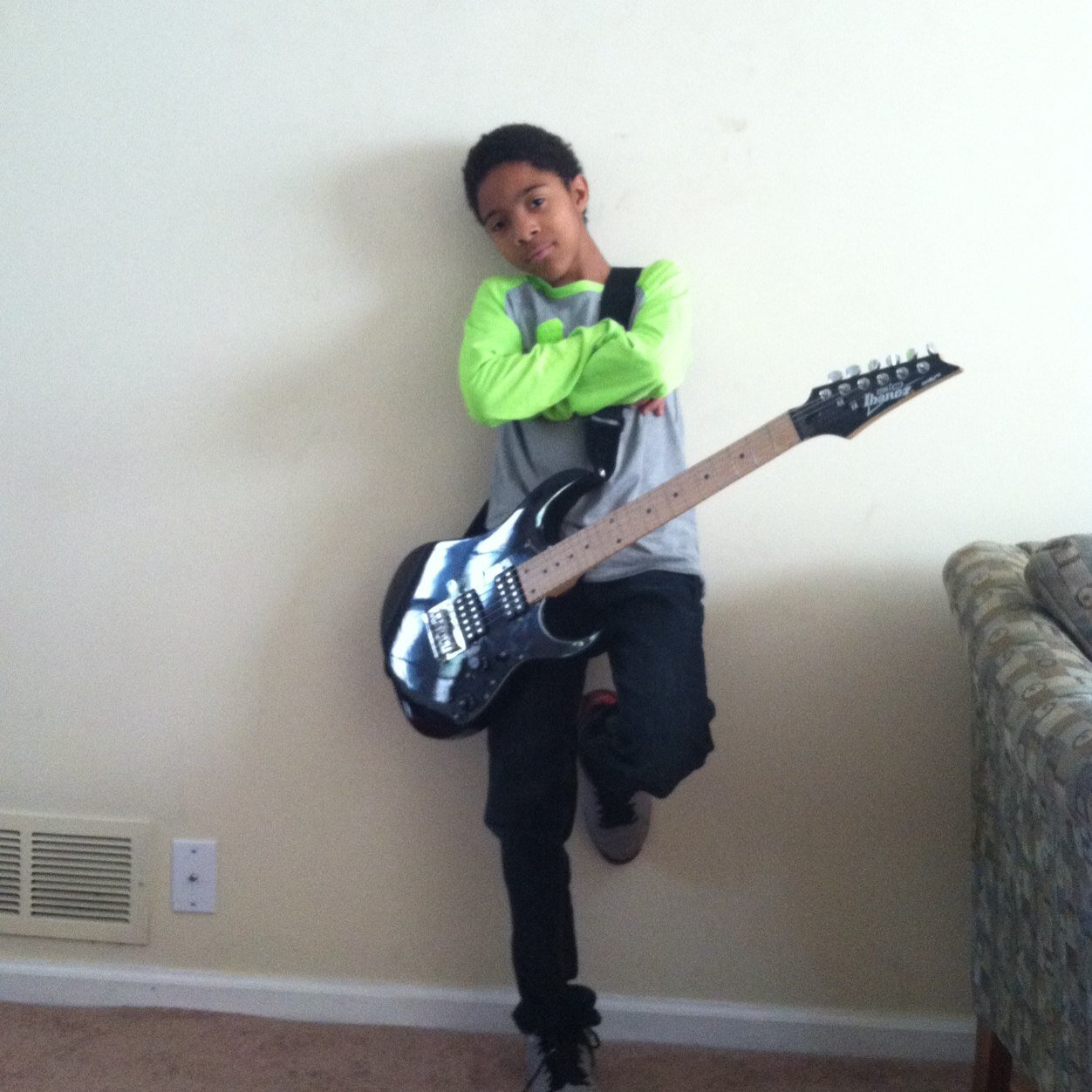 Hi my name is Jason, I am a rapper, gamer, and a youtuber. link to my channel https://t.co/kBT4WmByjz