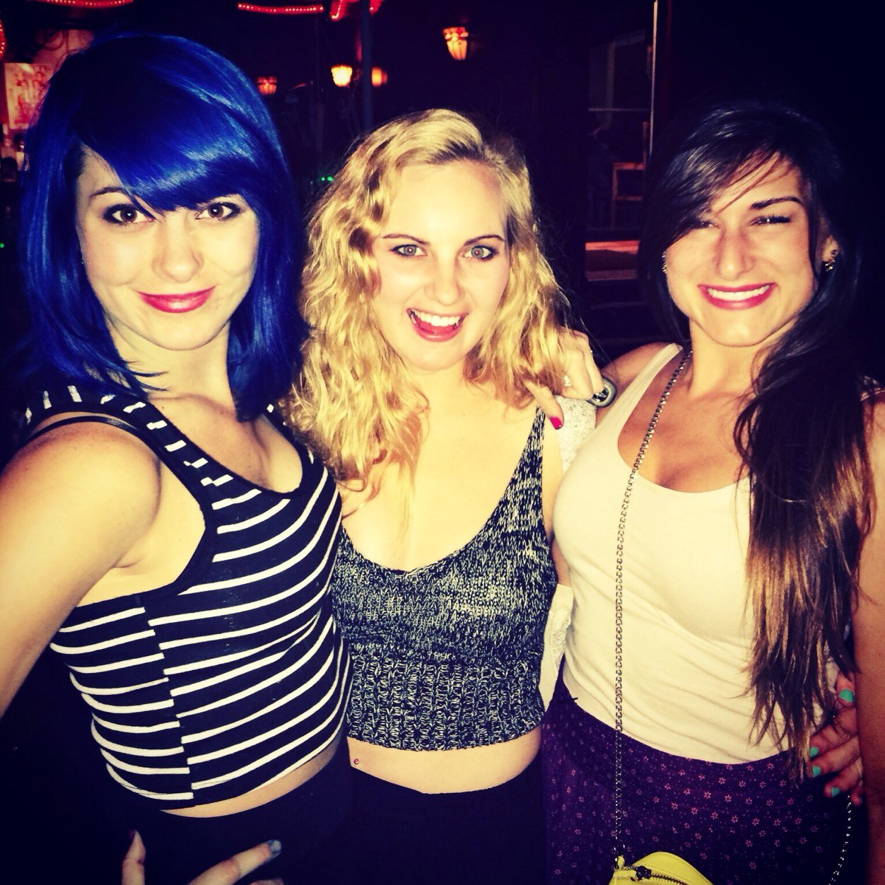 hellloalexandra's profile picture. 