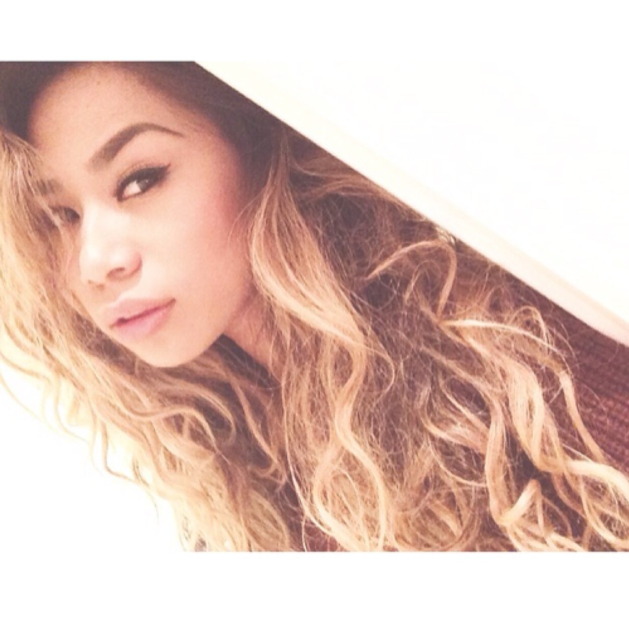 Jessica • Jes·si·ca (noun) • [jes-i-kuh] • lifesaver / hero
