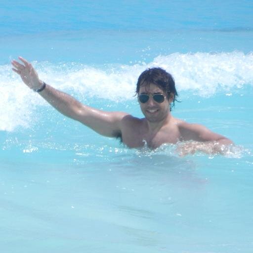 Leooo_Navoni's profile picture. 