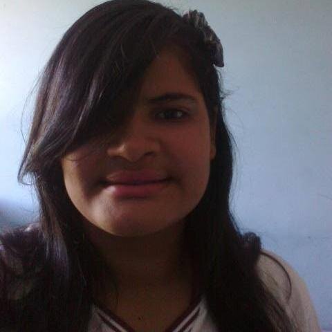 Quem Sou Eu para Orkut Feminino
× Aquela meniina qee soonha coom os pées no chãao (?) (:
A meeniiniinha coom jeeitiinho de booazinha...