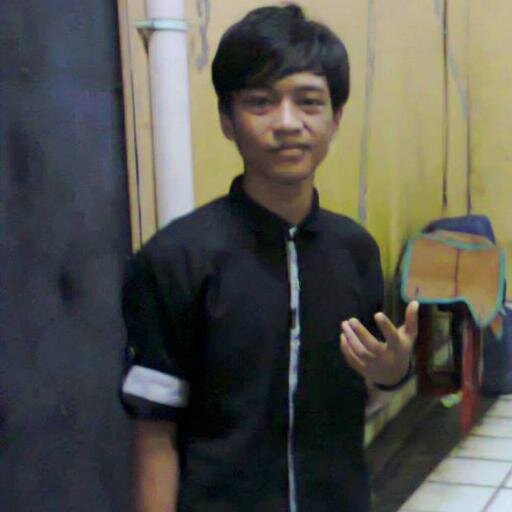 Age: 20 | Jakarta, 30 Mei 1994 | Followback? just Mentions, I Will Followed You, Thank's :)