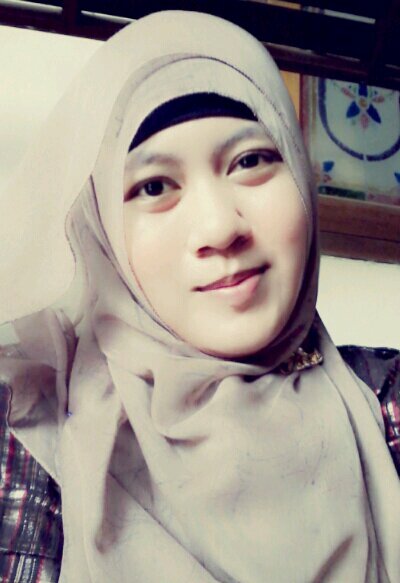 Keep smiling when getting into trouble is a sign that we are strong | Public health of Diponegoro University