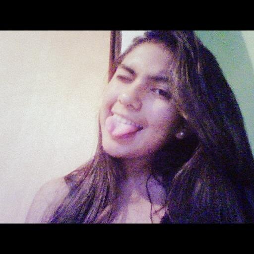 Dios♥ la base de mi vida.Su palabra lámpara para mis pasos .* follow me and I follow *