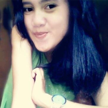 Bidan or guru inggris insyallah ! orang sunda asli♥SMPN 1 PAMEUNGPEUK. Mom ,Dad, Allah swt♥