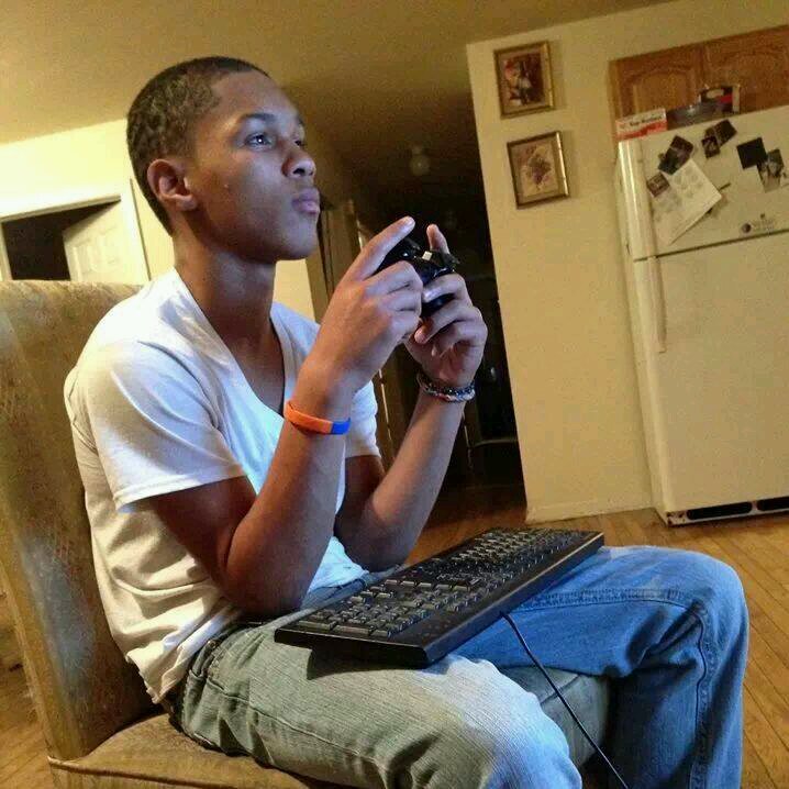 If u dont fuck wit me u could suck my dick... Striaght up
