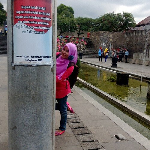 Jadilah dirimu sndri yg apa adany,,,,,