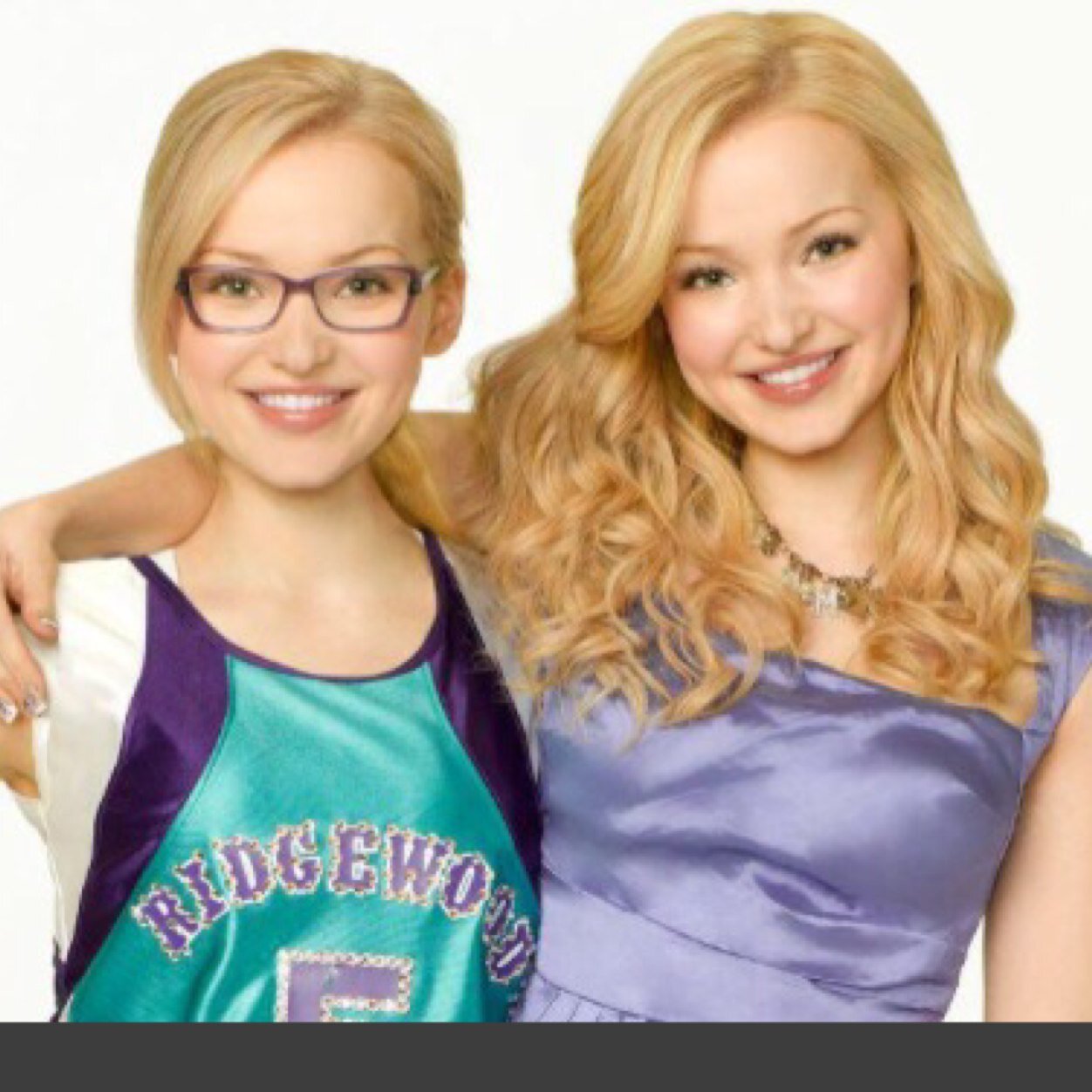 Hi All Im Maddie Im 16 Im Single Captain Of The Basketball Team Not Dove Shes @Dovecamron