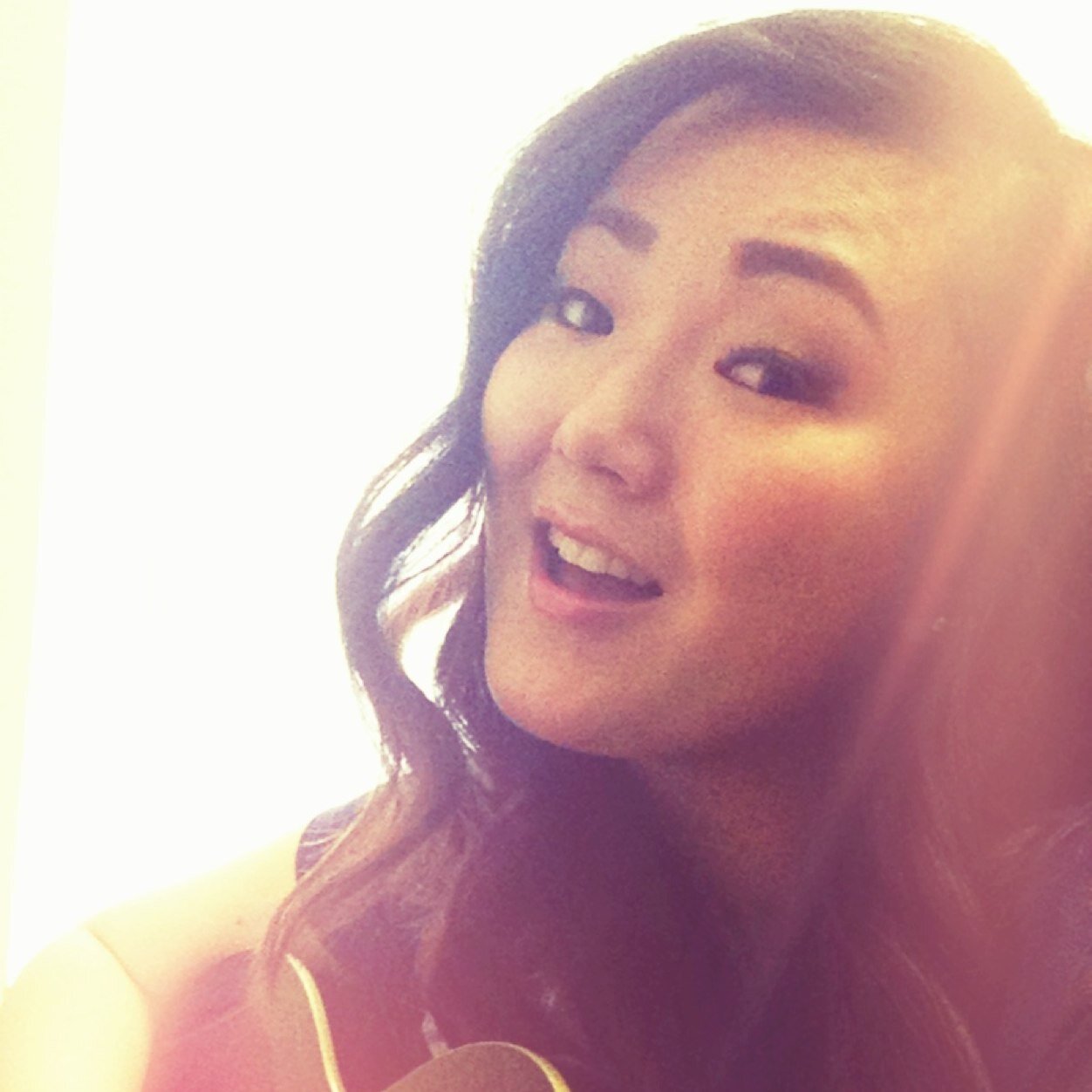 I laugh, I love, I live :) Let's be friends!
