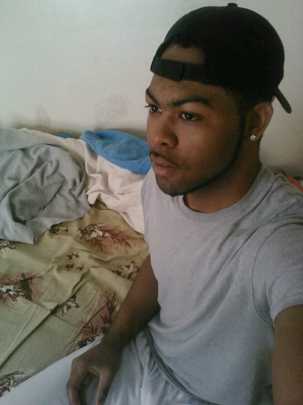 Just a young stl nigga tryna make it.....ask me questions http://t.co/4MdGkz69rs
