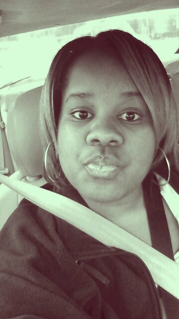 baybee sissie Keyta here! follow my Red Bone shawty!! She might return the favor!!!! yari & mir mir is her priority! R.I.P Iman we love yuu boo!!! (: