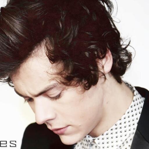 In love with Harry Styles! - Directioner - Follow back :3