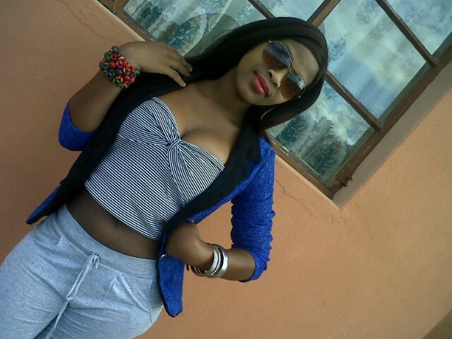 Grinding for that academic paper(Student) love Musiq= Love of my Life! #KhanyaMkangisa I ADORE. *Be Warned I have a lot of options about a lot of things*