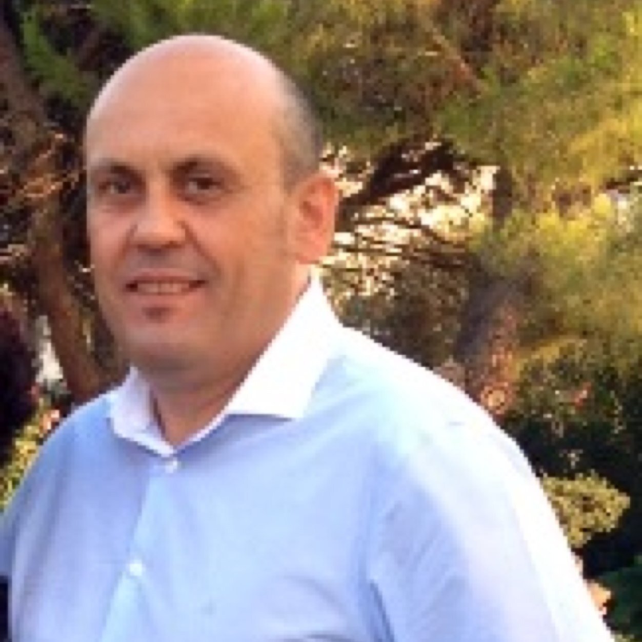 Director de Produccion y Montaje de equipos Breezair de Bioclimatización AustralAir España y AustralAir Chile.