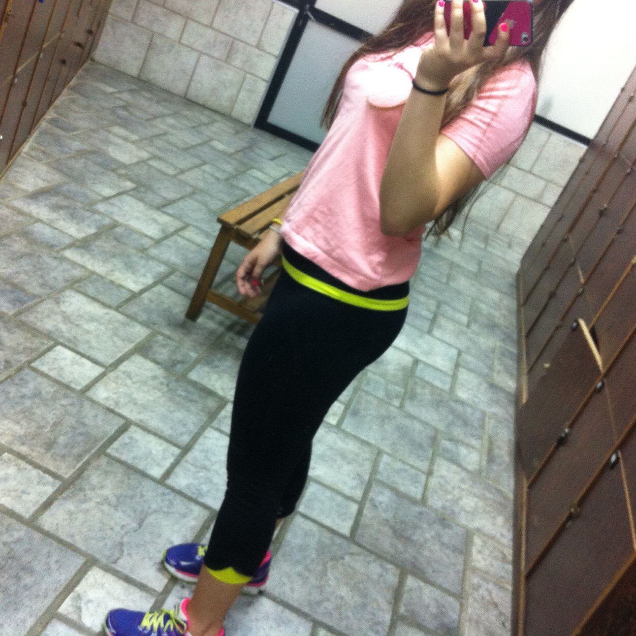 FittieLatina's profile picture. 18.Gym addict. Certified Sports Nutrionist. Make yourself proud! AVI IS ME.