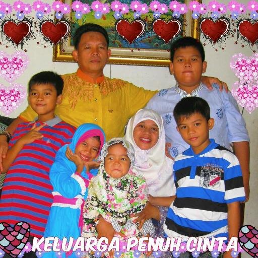 meilizarti's profile picture. senyum ceria bersama keluarga tercinta
