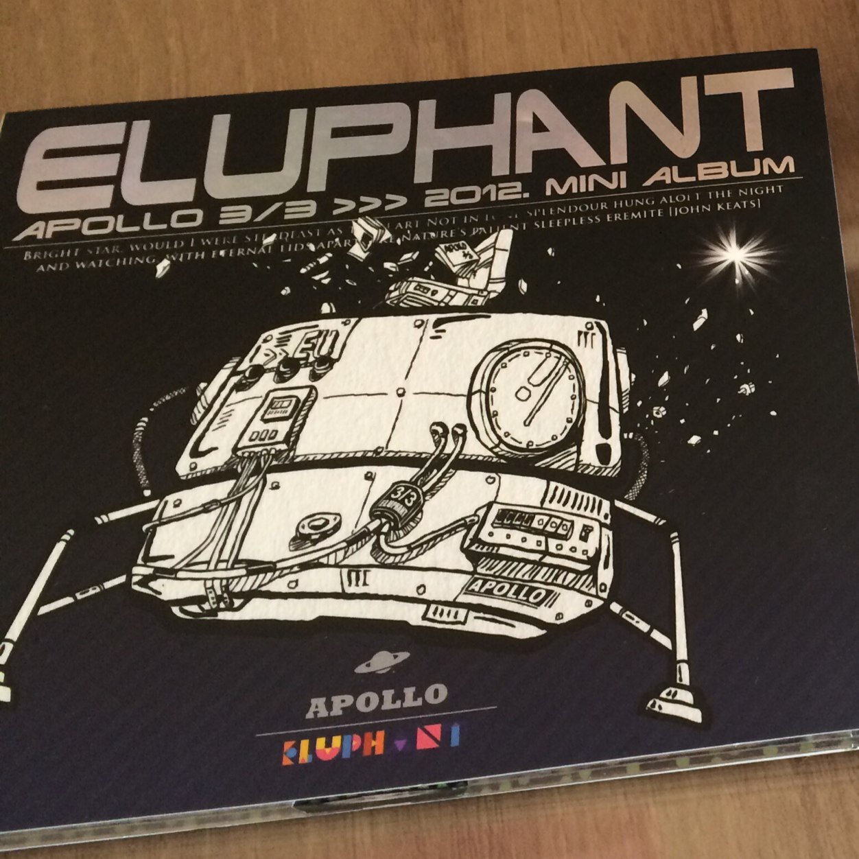 table_studybot's profile picture. 좋은 글귀 / 정보 / 대학관련 / 메모장 / @table_park