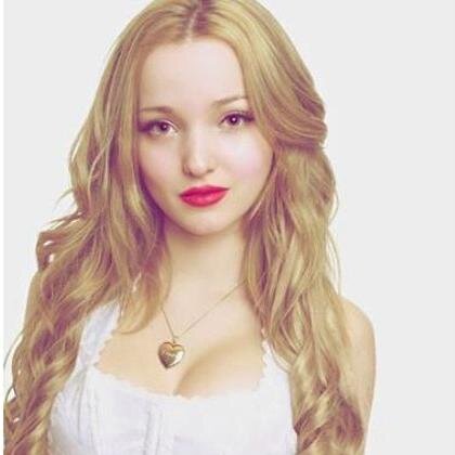I'm as pure as the Rays of the rising sun, and I am the last of the Avetre' Heirs. The day I get my wings the world will change.  @Everlost_RP (RP/OC/21) #EV