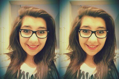 #Directioner #Lovatic #Selenator. @onedirection et @ddlovato mes idoles. Follow @Malik1D__ elle follow back.