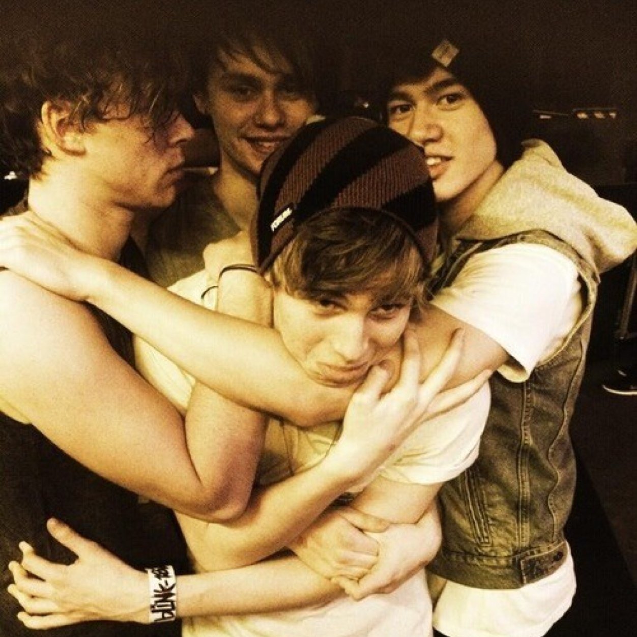one direction&5sos are my reason to breathe.