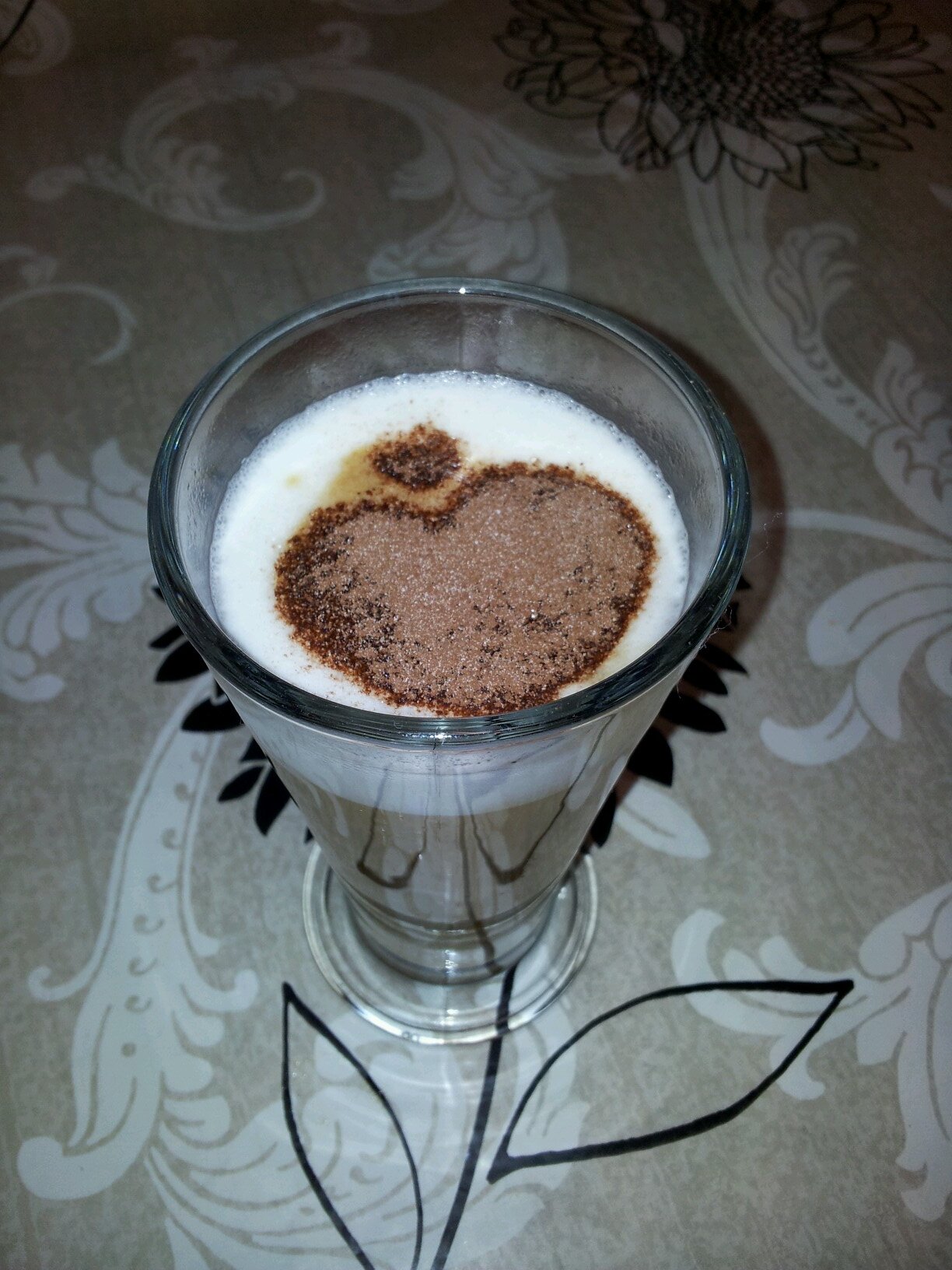 sarahcamp150666's profile picture. 