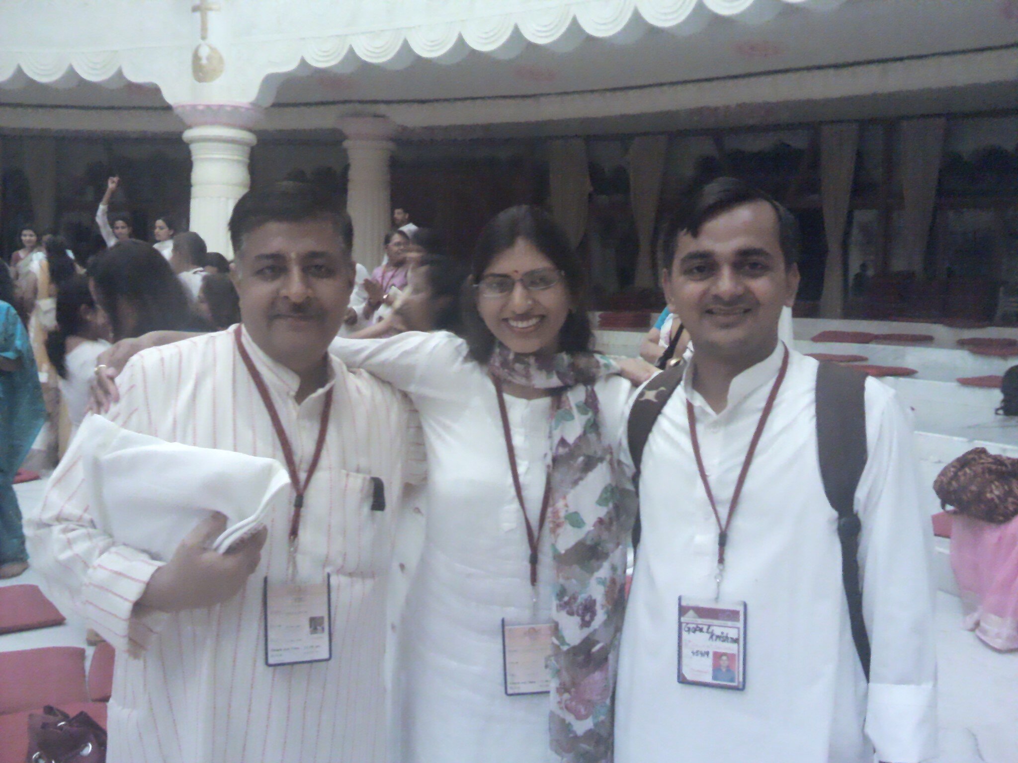 rchugbit's profile picture. 