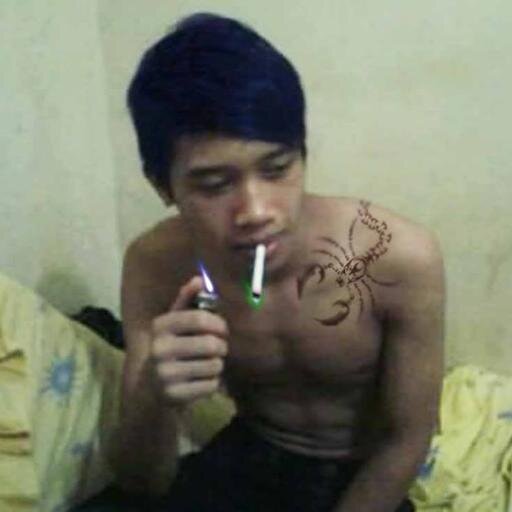 Bebas Tapi Bebas yg BrAgama
Bebas Tapi Bebas yg BrTuhan
Bebas Tapi Bebas yg Manusiawi
Bebas Tapi Bebas yg Merakyat
Bebas Tapi Bebas yg Berjiwa Sosial  _P L U R_