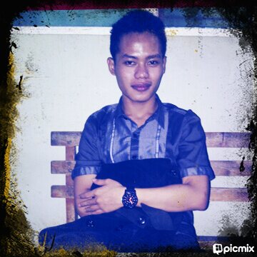 Hirup aing kumaha aing da teu nyusahkeun sia ieuh,,, urus wee hirup sia jeung kabogoh sia ,,